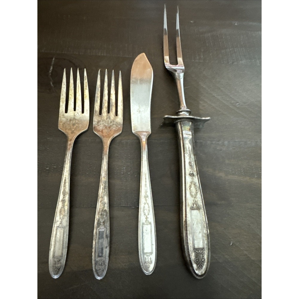 Oneida Grosvenor 1921 MEAT FORK  10" & 3 Misc Pieces Community Silver Plate